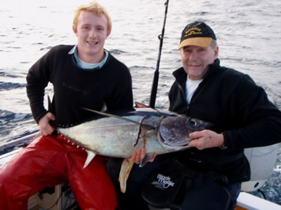 ANGLER: Wanye Maddern SPECIES: Albacore Tuna WEIGHT: 22 Kg TACKLE: 24 Kg LURE: Evil Chopper