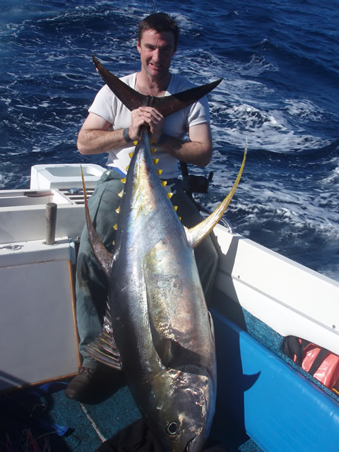 ANGLER:  SPECIES: Yellowfin Tuna WEIGHT: 70 Kg TACKLE: 24 Kg LURE: J.B. Chook